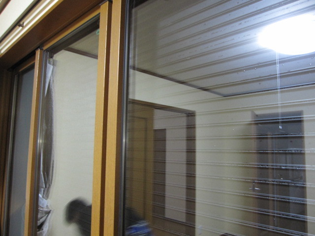 東京都八王子市　空き室賃貸物件原状回復　２ＬＤＫ全体ハウスクリーニング　ガラスサッシベランダ周り清掃　作業完了後　１
