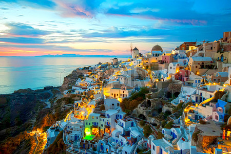 ギリシャで最も美しい島 サントリーニ島 の街並み 世界の綺麗な景色 絶景 画像で旅気分